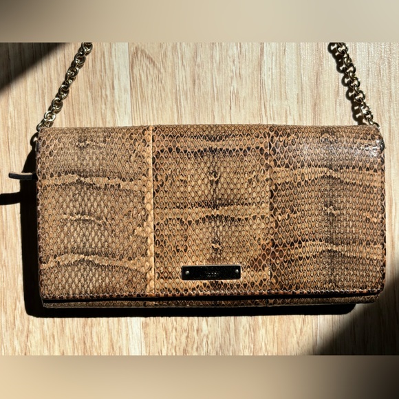 Vintage Gucci Authentic Snakeskin and Leather Clutch Wallet - Picture 3 of 15